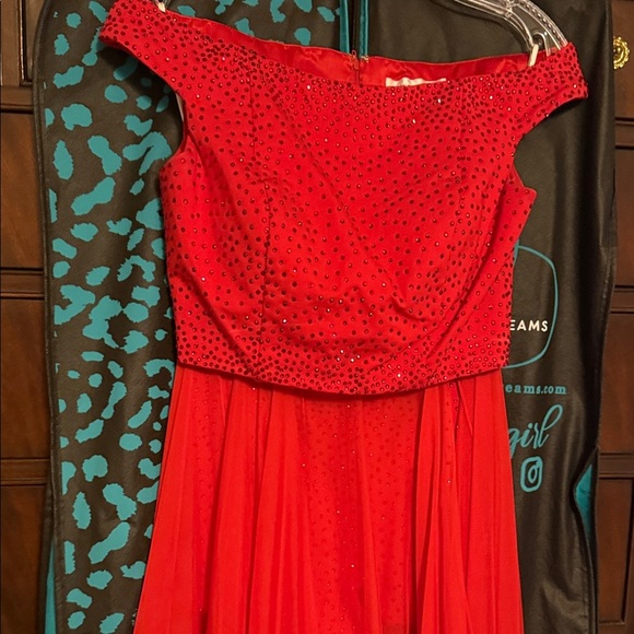Sherri Hill Red High Low Dress studded shorts for prom - SHORTS Glam - Picture 3 of 16